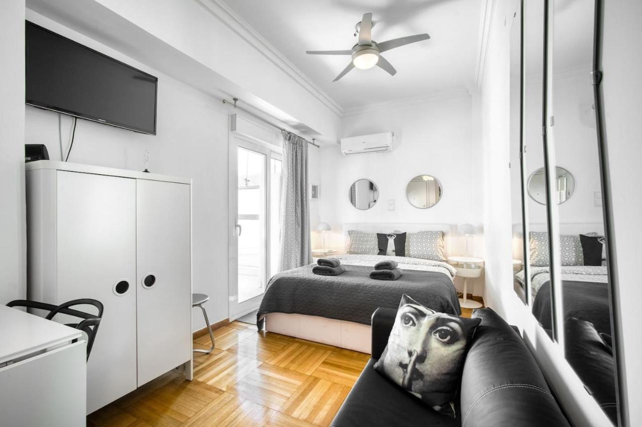 The Cactus Apartment With Large Sunny Balcony Atenas Exterior foto