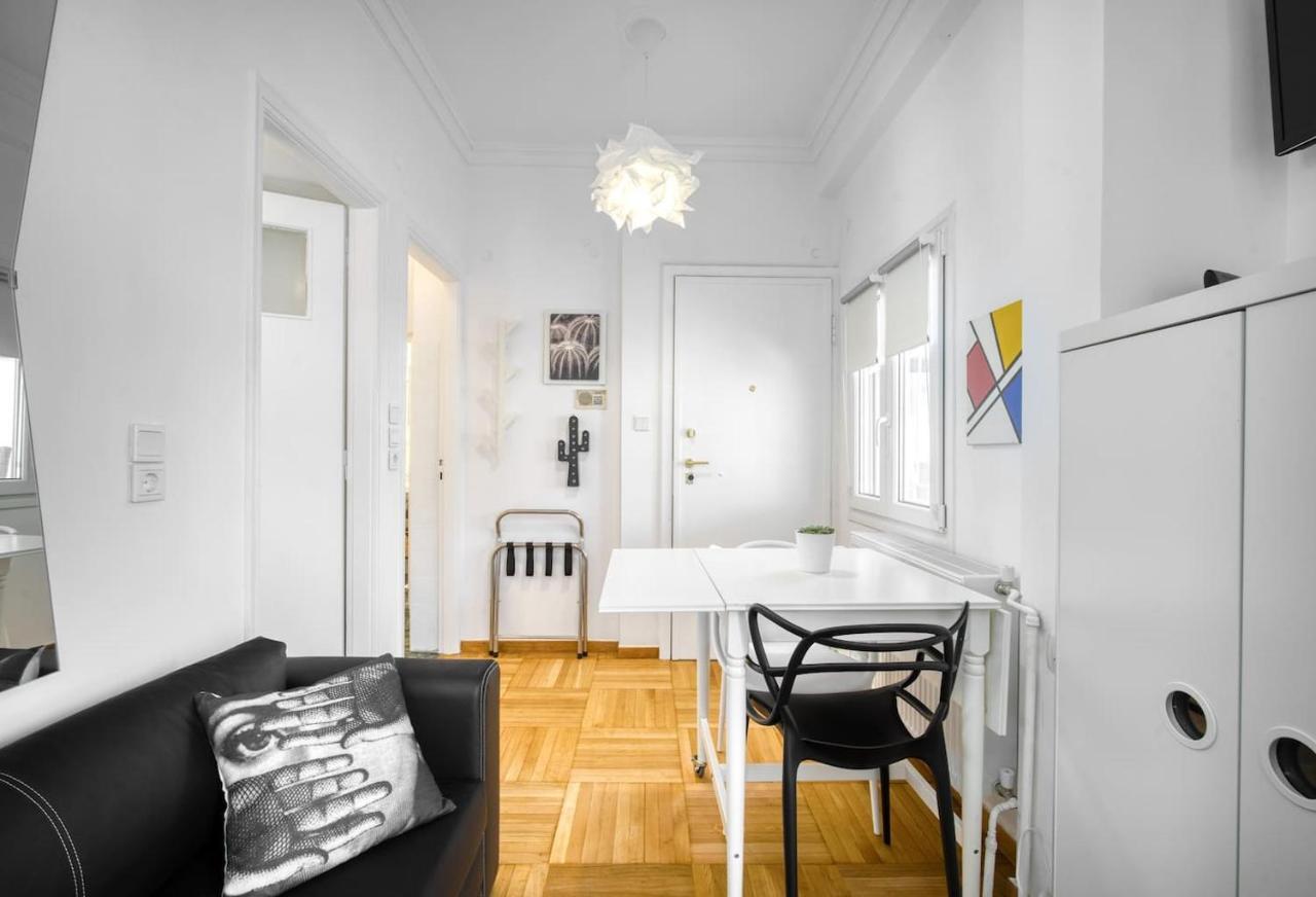 The Cactus Apartment With Large Sunny Balcony Atenas Exterior foto